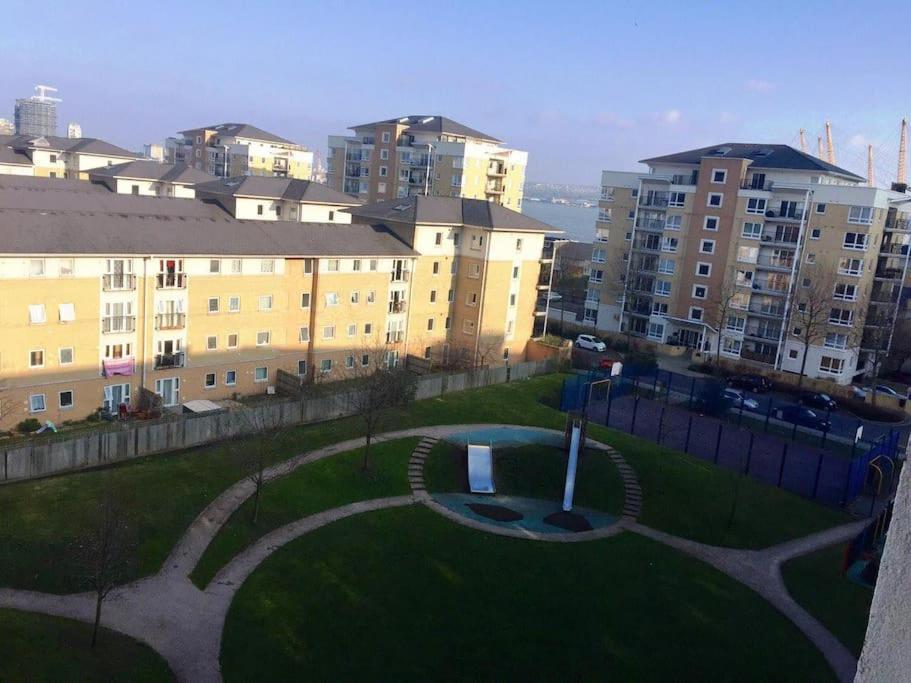 1 Bedroom Flat Near Excel, O2, Canary Wharf - London Luaran gambar